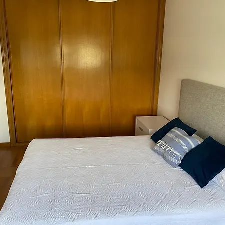 Vistas Minor アパート バイヨーナ